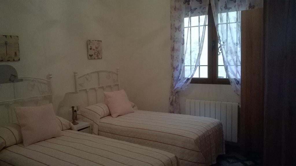 Casa Rural Los Montones Carcelén 外观 照片