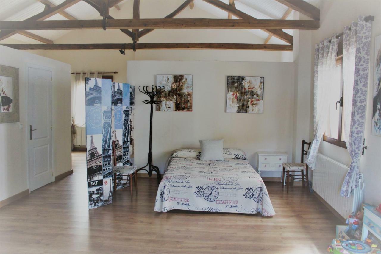 Casa Rural Los Montones Carcelén 外观 照片